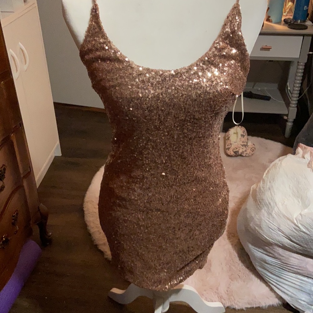Fashion Nova Rose Gold Short Bodycon Party Dress